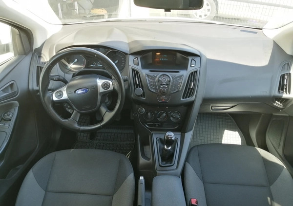 Ford Focus cena 21900 przebieg: 243000, rok produkcji 2014 z Szubin małe 29